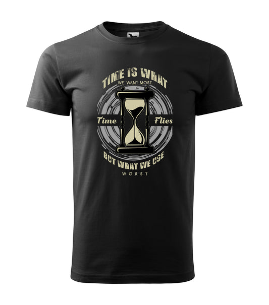 Schwarzes T-Shirt mit Sanduhr-Motiv und dem inspirierenden Spruch „Time Is What We Want Most, But What We Use Worst“. Perfekt für bewusstes Leben & Zeitmanagement.