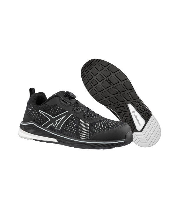 VOLTAGE BLACK QL LOW S33 Die Halbschuhe Herren